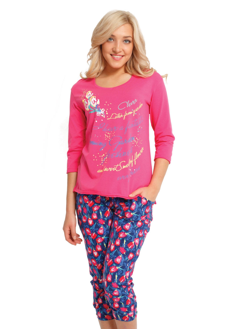 Домашние костюмы из трикотажа. Домашняя одежда для женщин. Домашний костюм с бриджами на валберис. Валберис костюм домашний женский. Костюм домашний клевер женский.